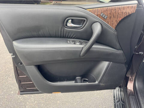 2017 Nissan Armada SL