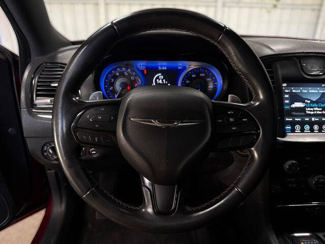 2019 Chrysler 300 S