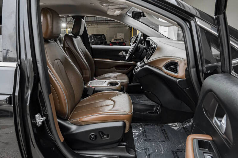 2018 Chrysler Pacifica Limited