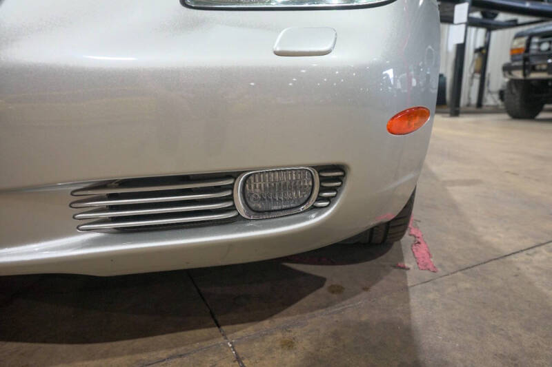 2004 Lexus SC 430