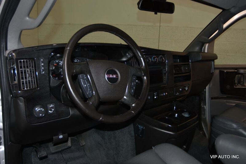 2020 GMC Savana 2500