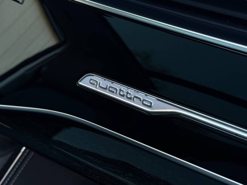 2025 Audi Q7 quattro Premium Plus 55 TFSI