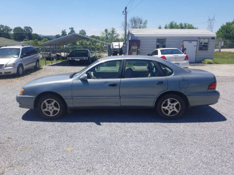 1999 Toyota Avalon for sale at CAR-MART AUTO SALES in Maryville TN
