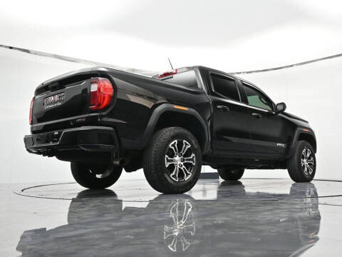2024 GMC Canyon AT4