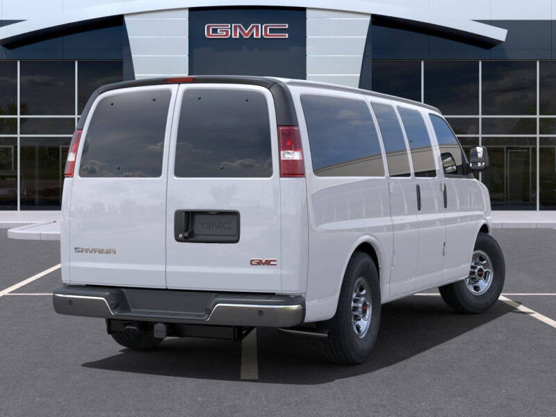 2023 GMC Savana 2500