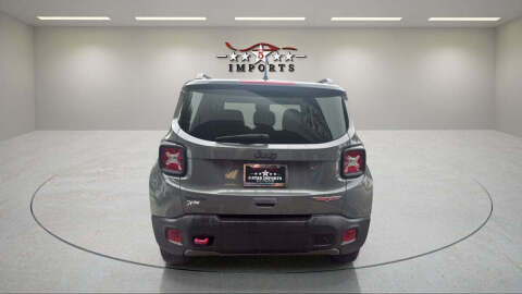 2021 Jeep Renegade Trailhawk