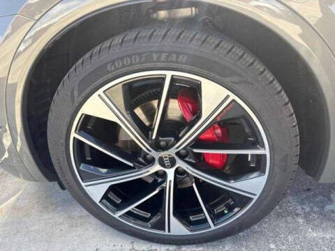 2024 Audi SQ5 3.0T quattro Prestige