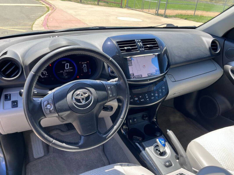 2014 Toyota RAV4 EV