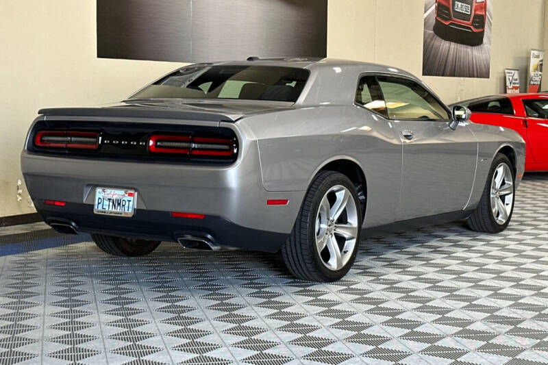 2015 Dodge Challenger