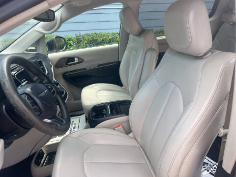 2021 Chrysler Voyager LXi