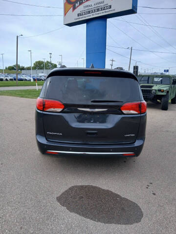 2020 Chrysler Pacifica Limited