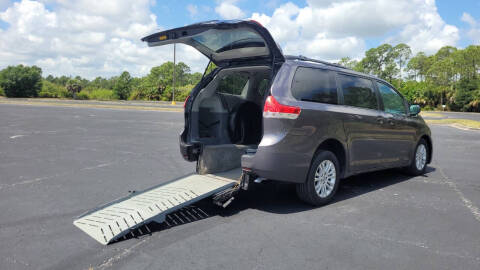 2012 Toyota Sienna XLE Mobility 7-Passenger