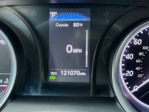 2018 Toyota Camry Hybrid SE