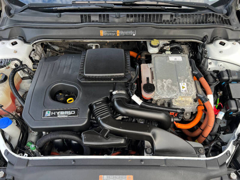 2018 Ford Fusion Hybrid SE