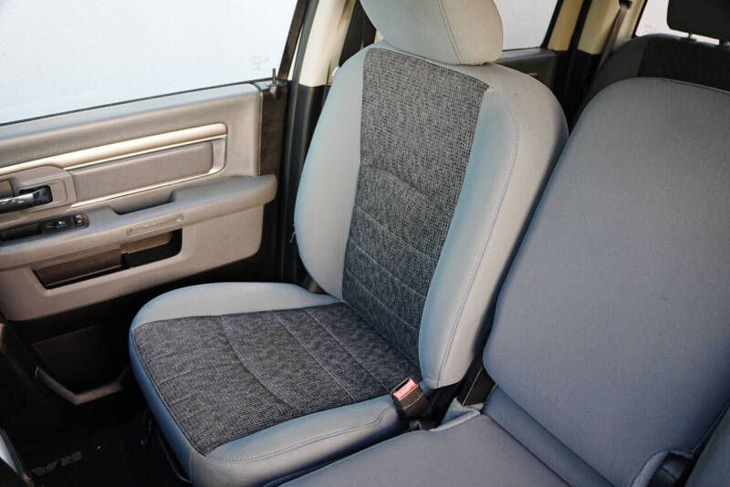 2019 RAM 1500 Classic SLT