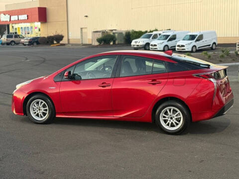 2016 Toyota Prius Two Eco