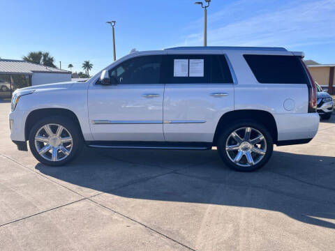 2019 Cadillac Escalade Luxury