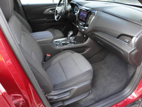 2022 Chevrolet Traverse LT Cloth