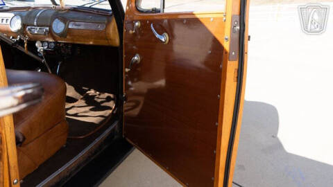 1946 Ford Super Deluxe