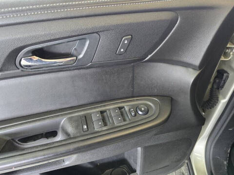 2016 GMC Acadia SLE-2