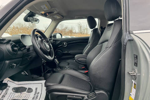 2022 MINI Hardtop 2 Door Cooper SE