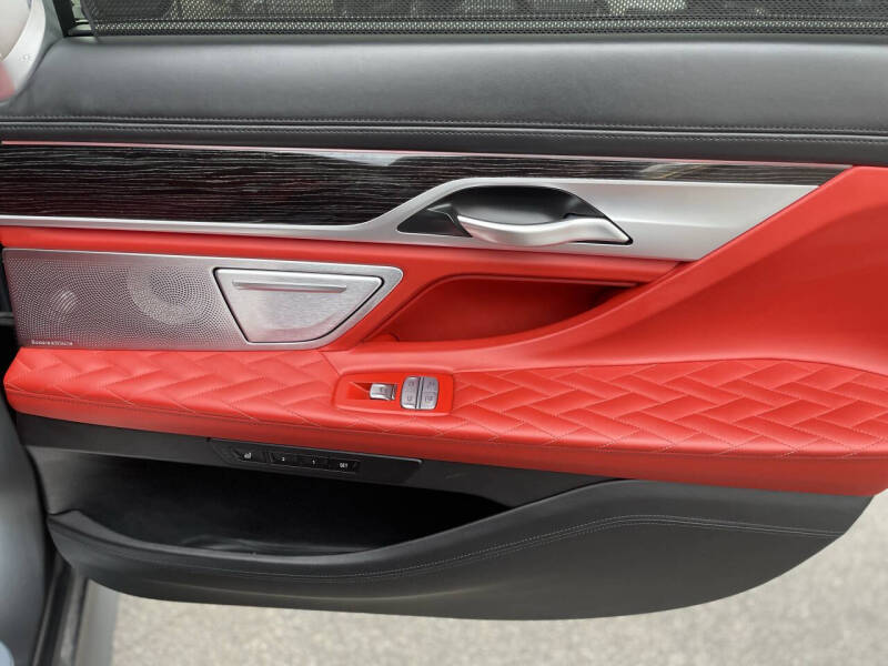 2021 BMW 7 Series 750i xDrive