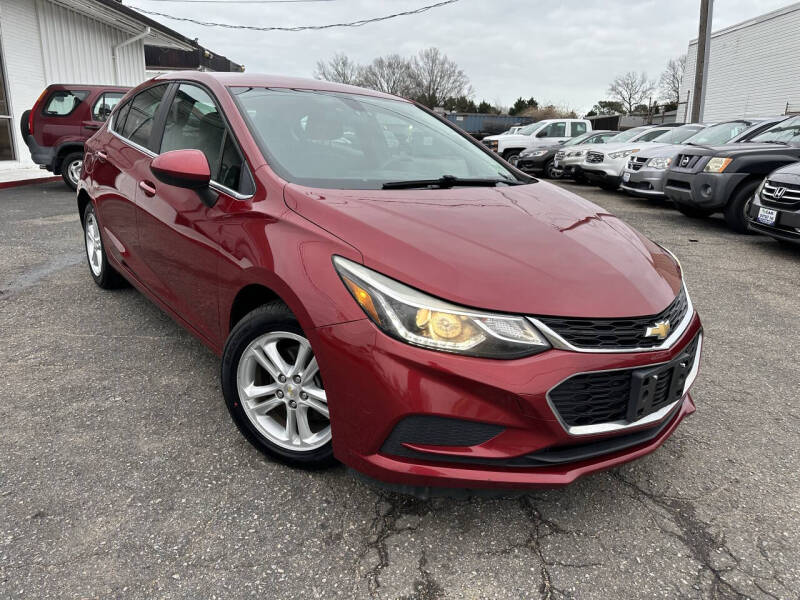 2018 Chevrolet Cruze LT's photo