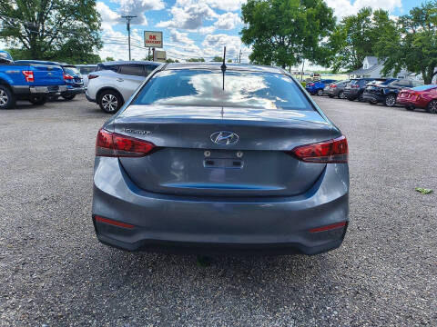 2020 Hyundai Accent SE