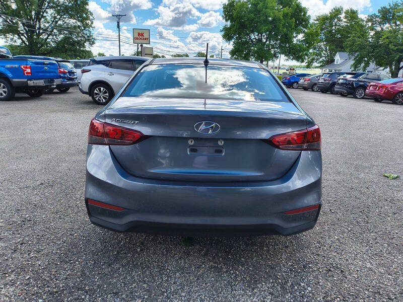 2020 Hyundai Accent SE