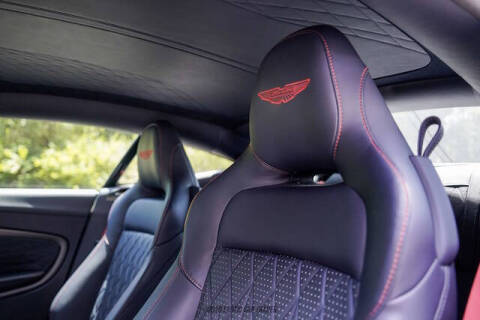 2024 Aston Martin DB12 V8
