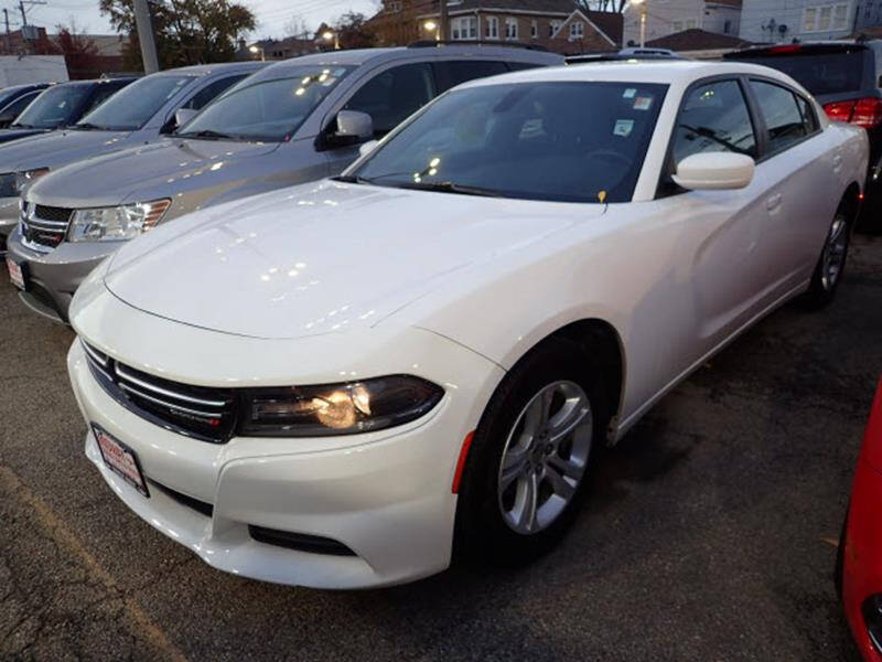 2016 Dodge Charger SE