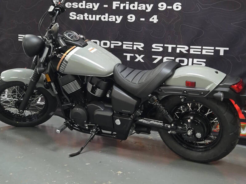 2025 Honda Shadow Phantom ABS