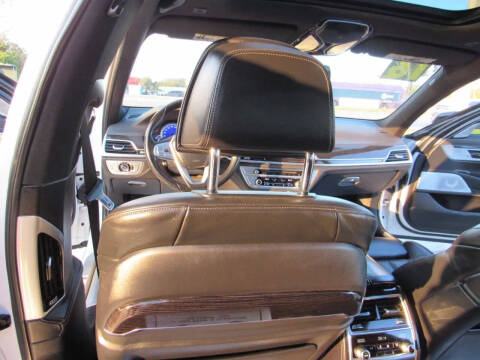 2016 BMW 7 Series 750i xDrive