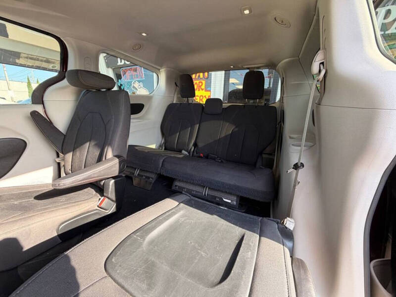 2019 Chrysler Pacifica Touring Plus