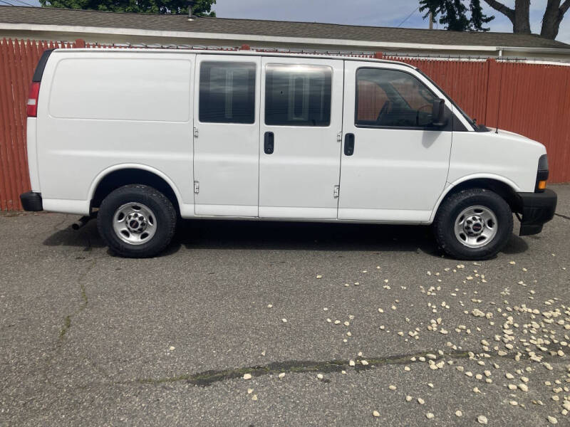 2019 GMC Savana 2500