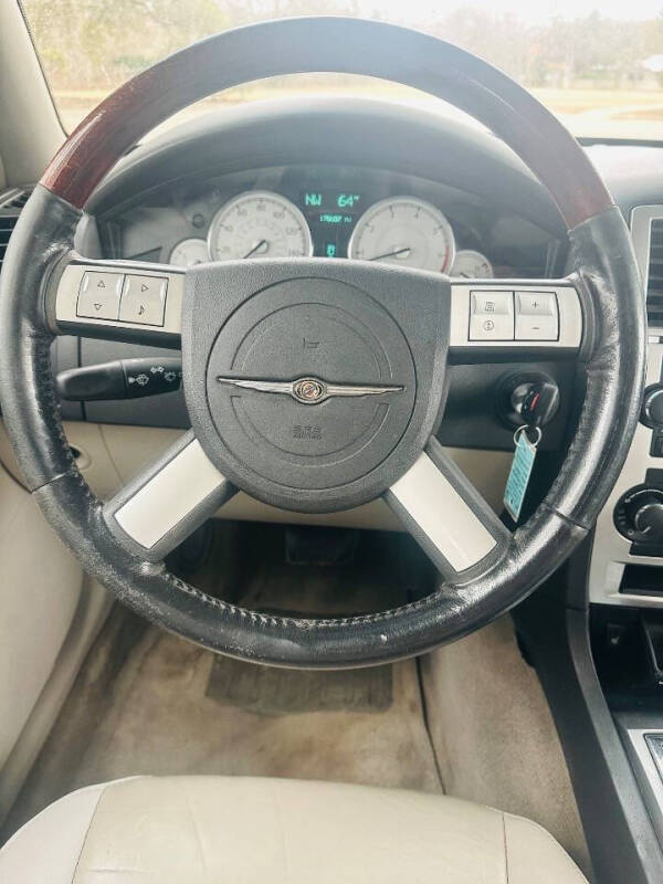 2006 Chrysler 300 C