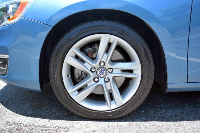 2014 Volvo S60 T5 Premier