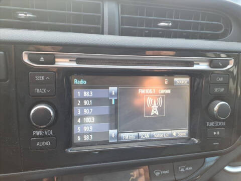 2015 Toyota Prius c Two