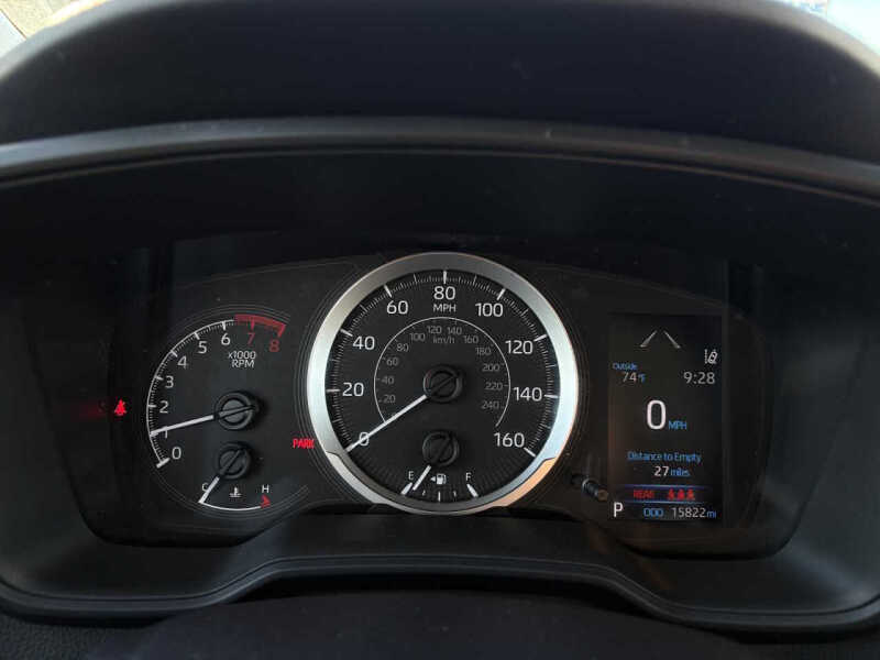 2022 Toyota Corolla LE