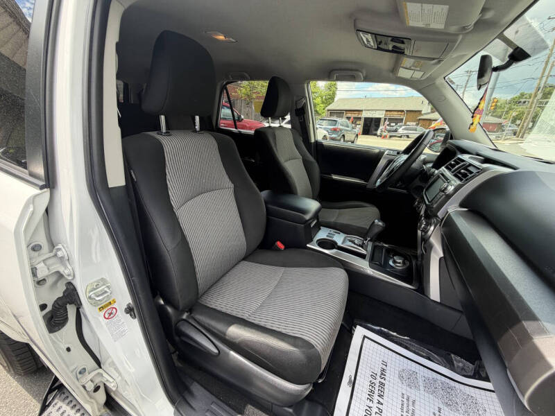 2017 Toyota 4Runner SR5