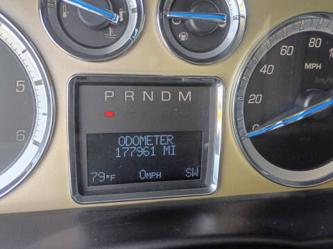 2011 Cadillac Escalade ESV Platinum Edition