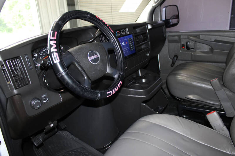 2008 GMC Savana 2500