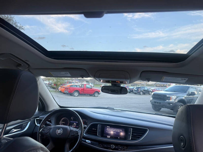 2020 Buick Enclave Essence
