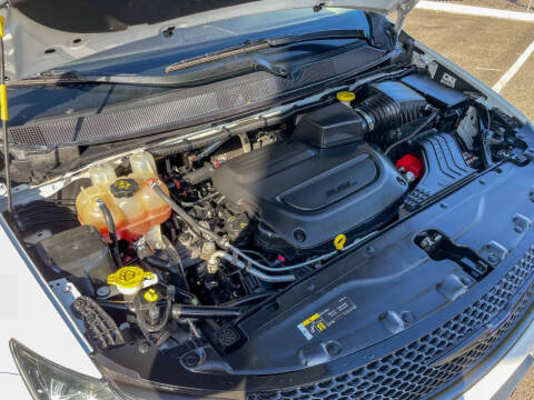 2020 Chrysler Voyager LXi