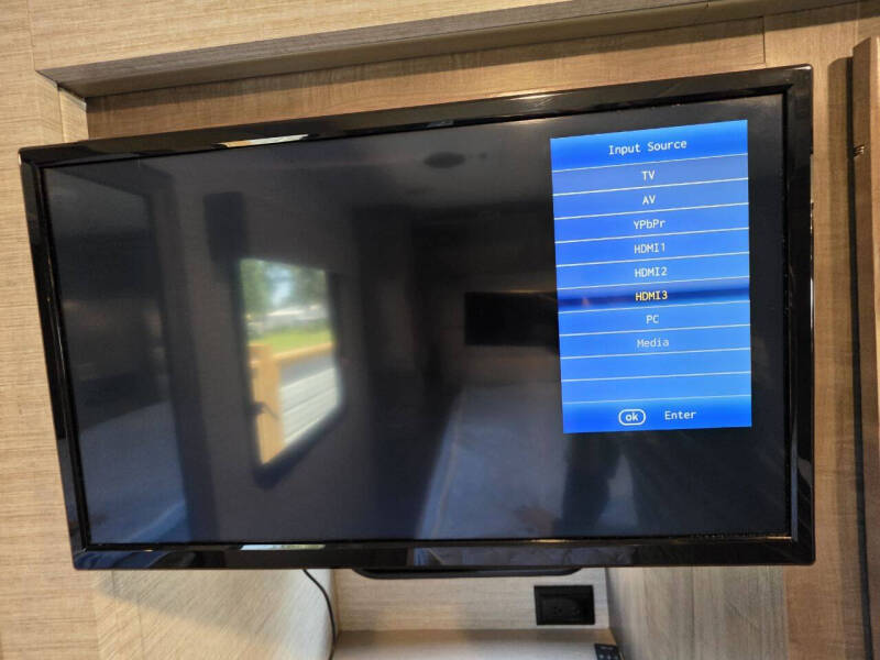2020 Winnebago Vista