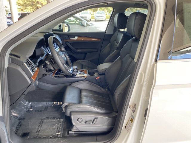 2023 Audi Q5 quattro Premium Plus 40 TFSI