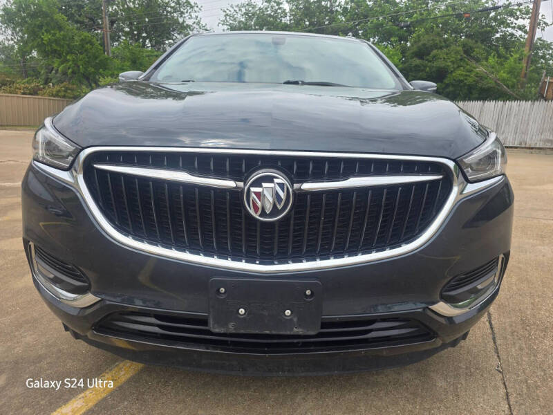 2020 Buick Enclave Essence