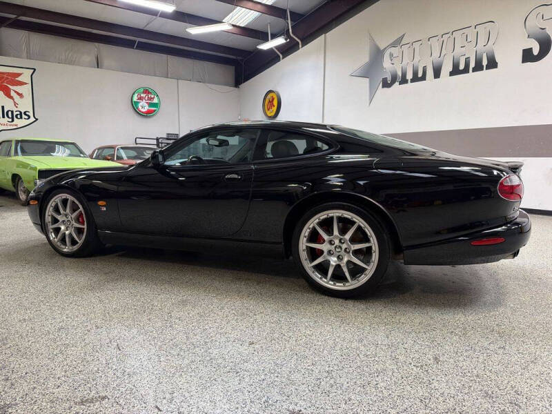 2005 Jaguar XKR