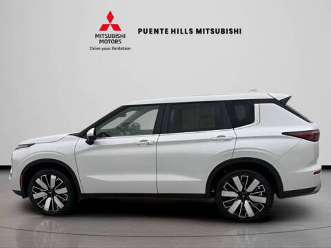 2026 Mitsubishi Outlander SE