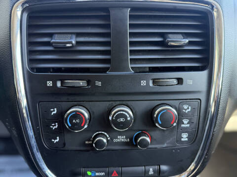 2012 Dodge Grand Caravan SXT